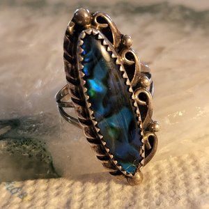 Vintage Sterling Silver Opal Ring  size 5  4.9g  Native American Beautiful